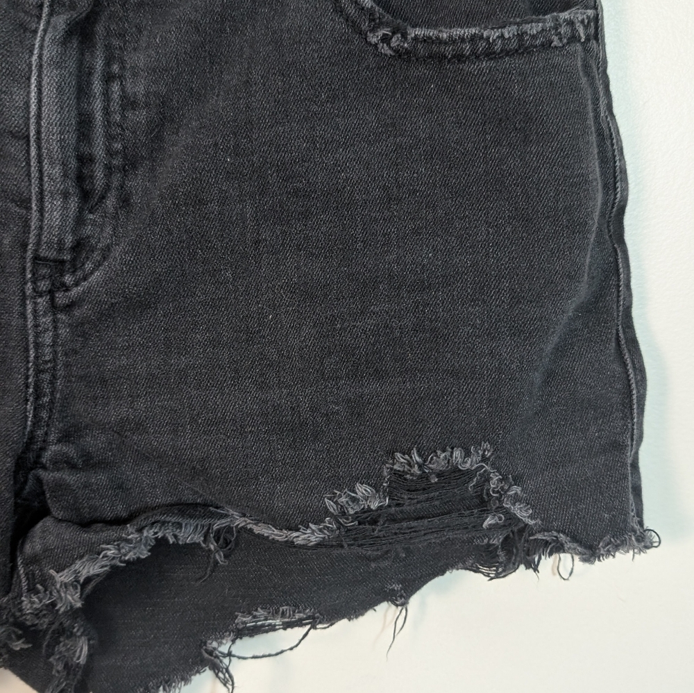 Aerie Black Relaxed Fit Cotton Stressed Denim Short - Picture 8 of 9